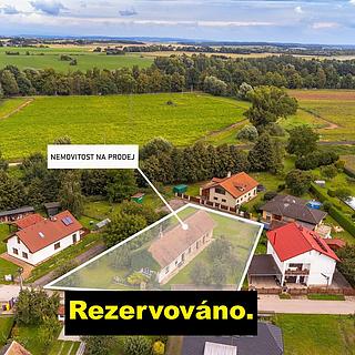 Prodej rodinného domu 252 m² Lochenice