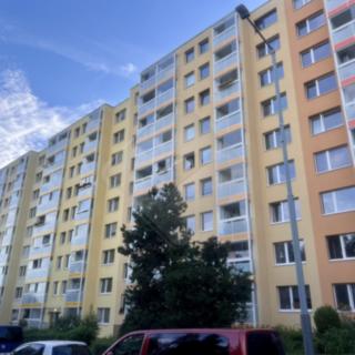 Prodej bytu 2+kk 42 m² Praha Černý Most, Bryksova