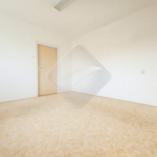Prodej bytu 2+1 64 m² Praha Vršovice, 28. pluku