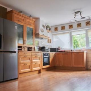 Prodej rodinného domu 230 m² Jenštejn