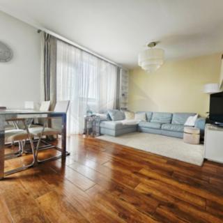 Pronájem bytu 4+kk 84 m² Praha