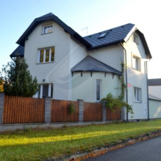 Prodej vily 234 m² Čelákovice