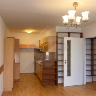 Prodej bytu 2+kk 44 m² Praha