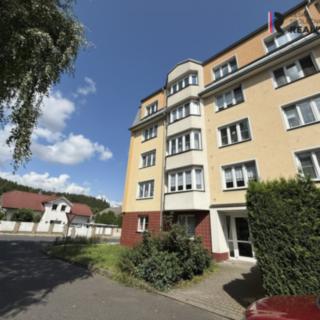 Prodej bytu 2+1 59 m² Nová Role, Nádražní