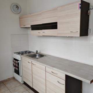 Pronájem bytu 2+1 57 m² Rotava, Sídliště