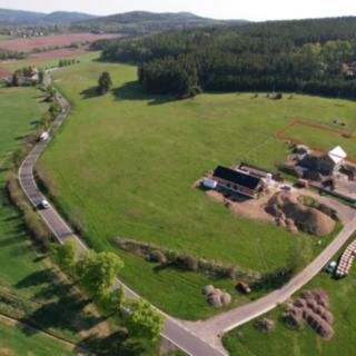 Prodej stavební parcely 2183 m² Hluboš