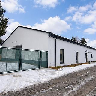 Prodej výrobního objektu 400 m&sup2; Nečín