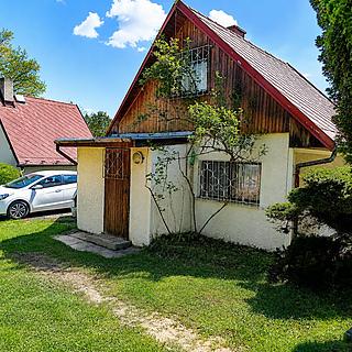 Prodej chaty 50 m&sup2; Borotice