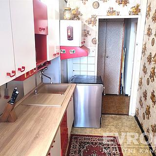 Pronájem bytu 3+1 85 m² Chomutov, Bezručova