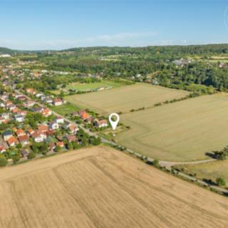 Prodej stavební parcely 899 m² Praha Lipence, Českého červeného kříže