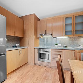 Prodej bytu 2+kk 65 m² Praha Vršovice, Uzbecká