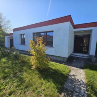 Pronájem rodinného domu 144 m² Vědomice, Zahradní