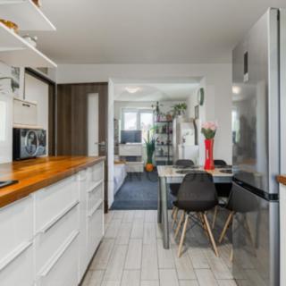 Prodej bytu 2+1 57 m² Roztoky
