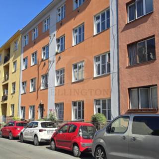 Pronájem bytu 2+kk 42 m² Praha