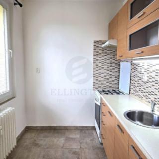 Pronájem bytu 3+1 80 m² Praha, Nedvězská