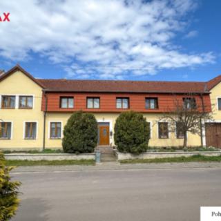 Prodej rodinného domu 372 m² Zvěrkovice