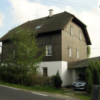 Prodej rodinného domu 216 m² Plesná