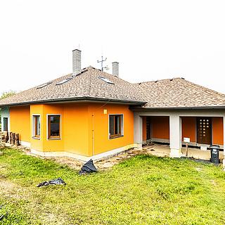 Prodej rodinného domu 250 m² Pomezí nad Ohří, Tůně