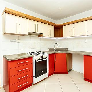 Prodej bytu 3+1 74 m² Cheb