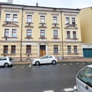 Pronájem bytu 1+1 43 m² Cheb, Žižkova