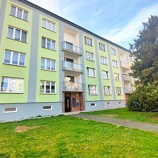 Prodej bytu 1+1 33 m² Cheb, Přátelství