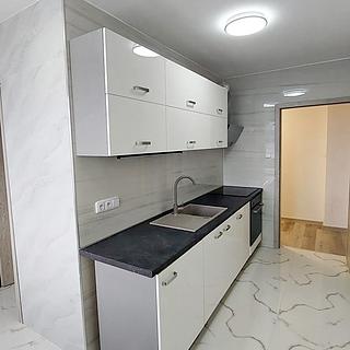 Pronájem bytu 3+1 74 m² Cheb, U Stadionu