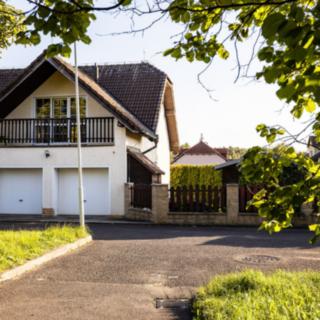 Prodej rodinného domu 285 m² Františkovy Lázně Dolní Lomany, Plynárenská
