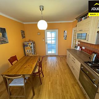 Pronájem bytu 2+1 50 m² Opava Předměstí, Máchova