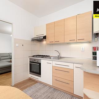 Prodej bytu 2+1 44 m² Opava Předměstí, Pekařská