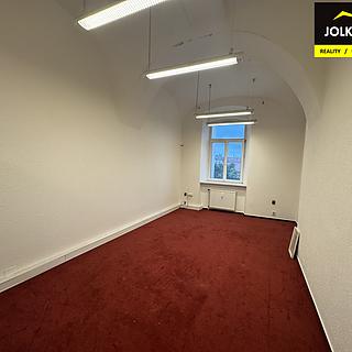 Pronájem kanceláře 22 m² Opava Město, Dolní náměstí