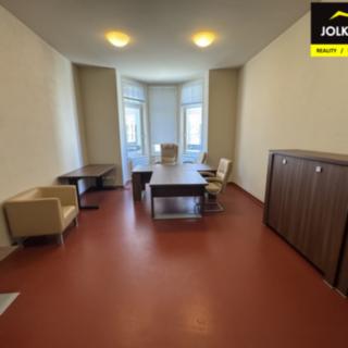 Pronájem kanceláře 28 m² Opava Město, Horní náměstí