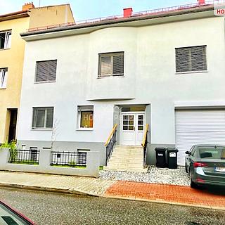 Pronájem bytu 3+kk 70 m² Brno