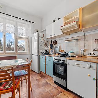 Prodej bytu 3+1 92 m² Říčany, Olivova