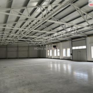 Pronájem skladu 800 m² Velký Osek