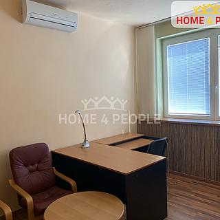 Pronájem kanceláře 15 m² Benešov, Erbenova