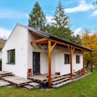 Prodej chaty 58 m² Káraný, B. Němcové