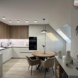 Prodej bytu 3+kk 95 m² Otrokovice, nám. 3. května