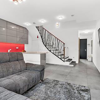 Prodej bytu 4+kk 125 m² Praha