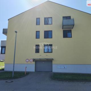 Prodej garáže 14 m² Praha Běchovice, Mladých Běchovic