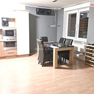 Pronájem bytu 3+kk 75 m² Brno