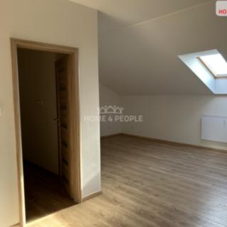 Pronájem bytu 2+kk 45 m² Rostoklaty