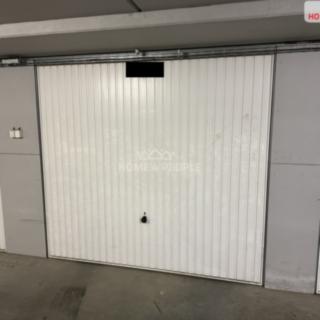 Prodej garáže 18 m² Praha Stodůlky, Bašteckého