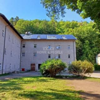 Pronájem bytu 1+1 40 m² Lochovice