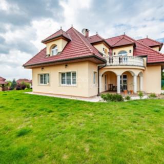 Prodej rodinného domu 350 m² Divišov, Vrcha II