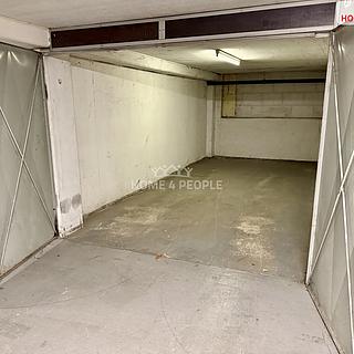 Prodej garáže 18 m² Praha