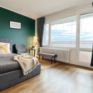 Pronájem bytu 1+kk a garsoniéry 35 m² Brno Starý Lískovec, Krymská