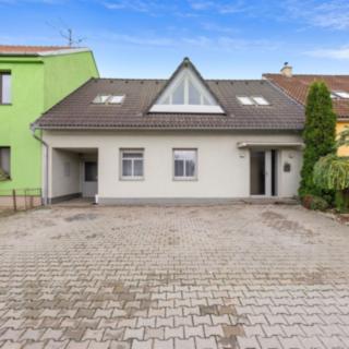 Prodej rodinného domu 297 m² Troubsko