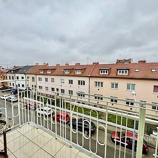 Pronájem bytu 1+1 51 m² Brno Černovice