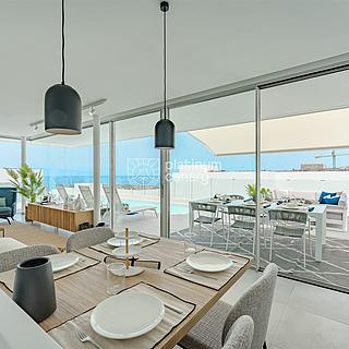 Prodej bytu 5+1 a více, 220m²