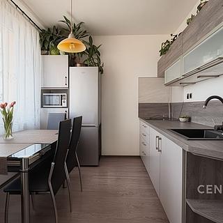 Prodej bytu 2+1 59 m² Brno Bystrc, Teyschlova